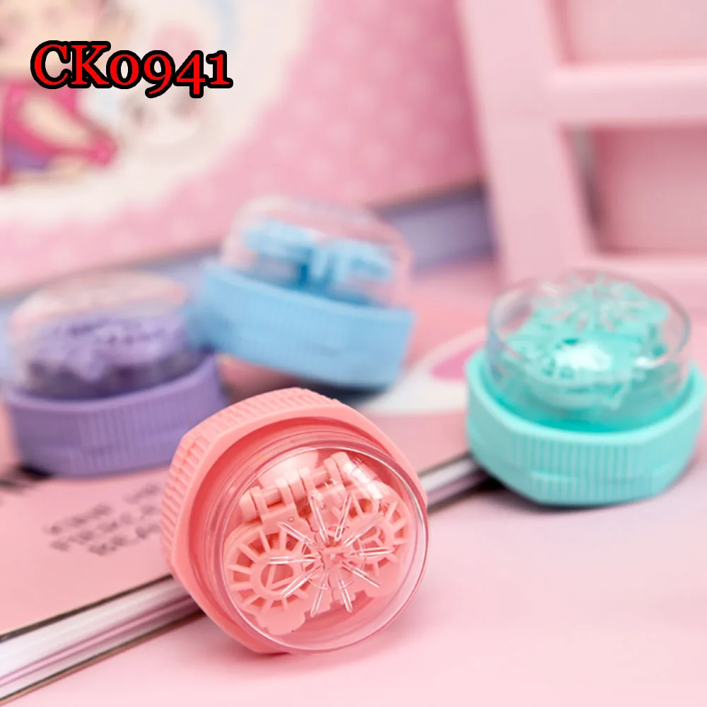 Bow desgin Pocket Contact Lens Cleaner Manual Lenses Washer Box Convenient Contact Lens Case Container For Outdoor CK0941
Bow desgin Pocket Contact Lens Cleaner Manual Lenses Washer Box Convenient Contact Lens Case Container For Outdoor CK0941