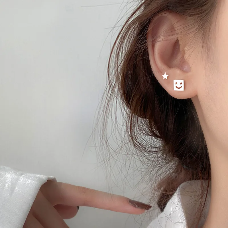 Sweet Style Silver Color Hollow Block Stud Earring Cute Smiley Earrings For Women Girls Kid Best Gifts Jewelry
Sweet Style Silver Color Hollow Block Stud Earring Cute Smiley Earrings For Women Girls Kid Best Gifts Jewelry
