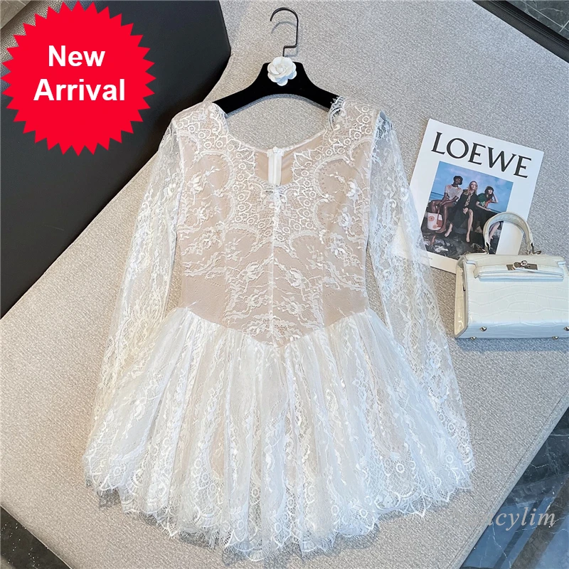 Short Lace Dress Woman 2021 Autumn Winter New Sexy Tight Waist V-neck Long Sleeve Dresses Lady Party Vestidos Black White
Short Lace Dress Woman 2021 Autumn Winter New Sexy Tight Waist V-neck Long Sleeve Dresses Lady Party Vestidos Black White