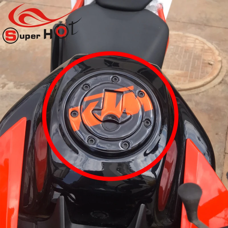 For KTM DUKE 390 250 200 RC 390 DUKE390 DUKE250 DUKE200 RC390 Motorcycle Accessories Reflective Fule Tank Sticker Cover Pad
For KTM DUKE 390 250 200 RC 390 DUKE390 DUKE250 DUKE200 RC390 Motorcycle Accessories Reflective Fule Tank Sticker Cover Pad
