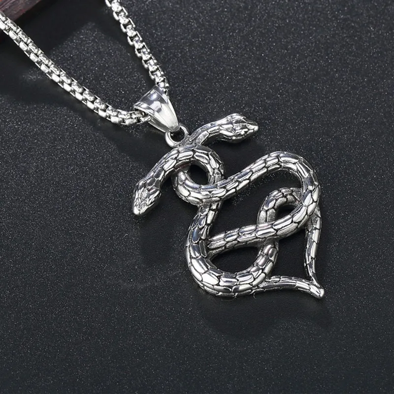 2020new Europe and America Personality Vintage Double Snake Men Titanium Steel Pendant Free shipping
2020new Europe and America Personality Vintage Double Snake Men Titanium Steel Pendant Free shipping