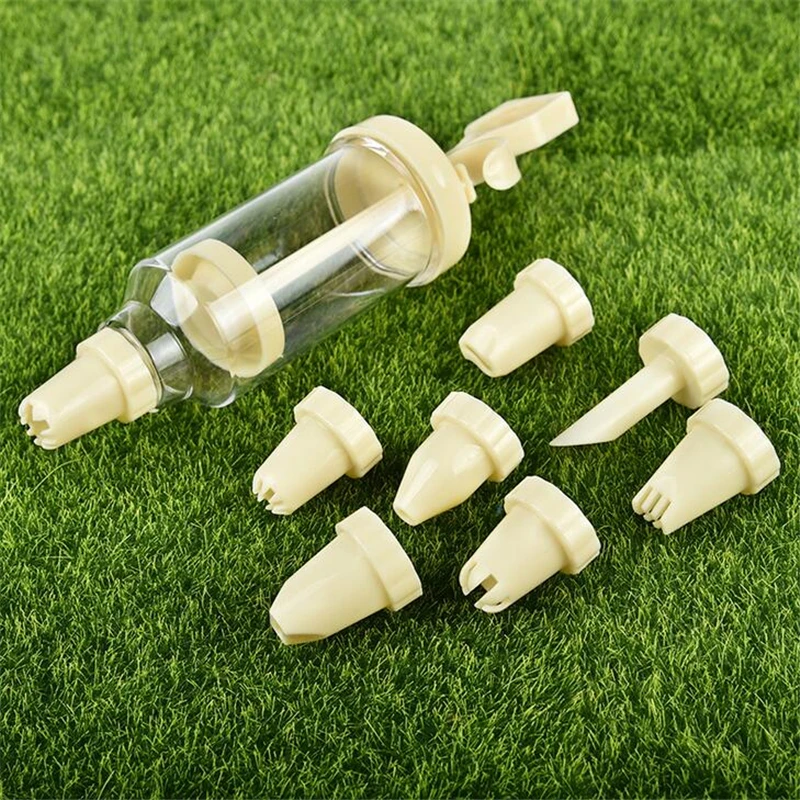 Confectionary Cookie Tips Pastry Nozzles Plastic 1 Set 8Pcs Cream Nozzle Cream Gun DIY Pastry Syringe Extruder Kitchen Gadgets 
Confectionary Cookie Tips Pastry Nozzles Plastic 1 Set 8Pcs Cream Nozzle Cream Gun DIY Pastry Syringe Extruder Kitchen Gadgets