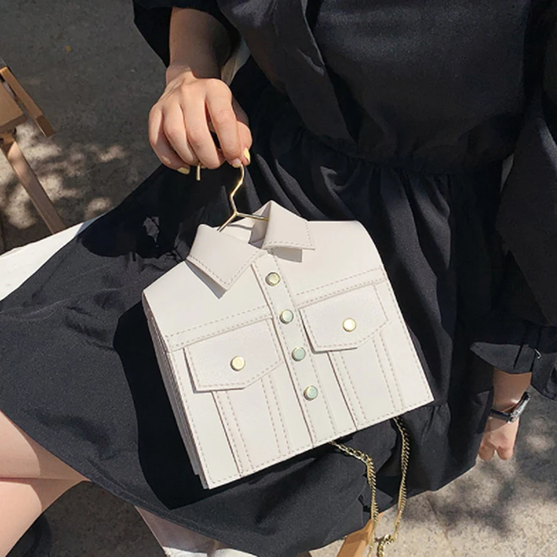 New Cartoon Harajuku Coat Design Shoulder Bag Chains Clothes Shaped Crossbody Bags Hanger Funny Purse For Women 2021 Handbags
New Cartoon Harajuku Coat Design Shoulder Bag Chains Clothes Shaped Crossbody Bags Hanger Funny Purse For Women 2021 Handbags