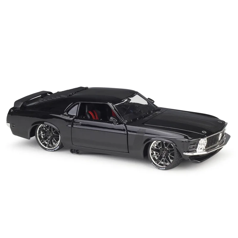 1:24 1970 Ford Mustang BOSS 302 машинкой метала роскошный элегантный стиль Diecast Отступить модели автомобилей игрушки коллекция подарок на Рождество
1:24 1970 Ford Mustang BOSS 302 машинкой метала роскошный элегантный стиль Diecast Отступить модели автомобилей игрушки коллекция подарок на Рождество