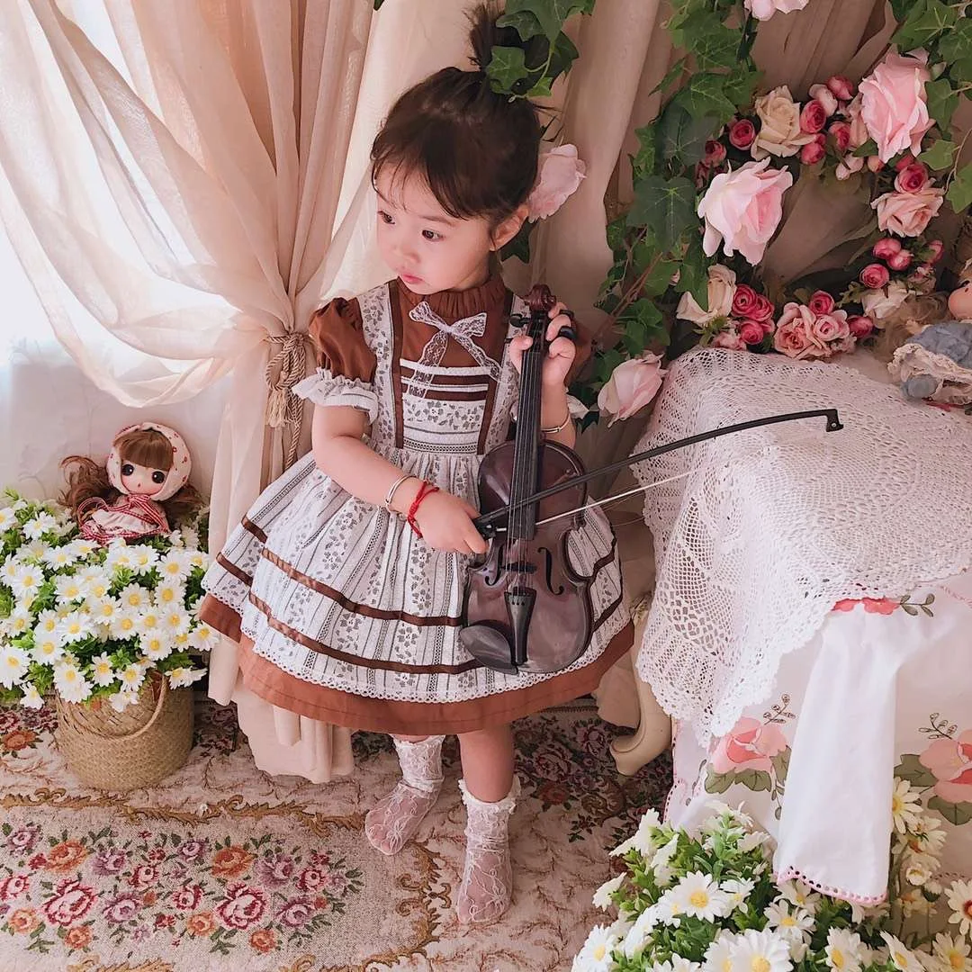 Baby Girl Summer Coffee Vintage Spanish Turkish Lolita Palace Princess Lace Ball Gown Dress for Easter Eid Birthday Casual
Baby Girl Summer Coffee Vintage Spanish Turkish Lolita Palace Princess Lace Ball Gown Dress for Easter Eid Birthday Casual