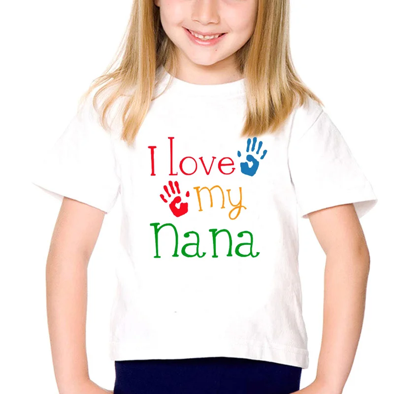 Футболки с надписью «I Love My Nana для малышей и детей постарше футболка белого цвета одежда с коротким рукавом для мальчиков. футболки для девочек, Майки с принтом повседневные топы для детей ясельного возраста, детская одежда
Футболки с надписью «I Love My Nana для малышей и детей постарше футболка белого цвета одежда с коротким рукавом для мальчиков. футболки для девочек, Майки с принтом повседневные топы для детей ясельного возраста, детская одежда