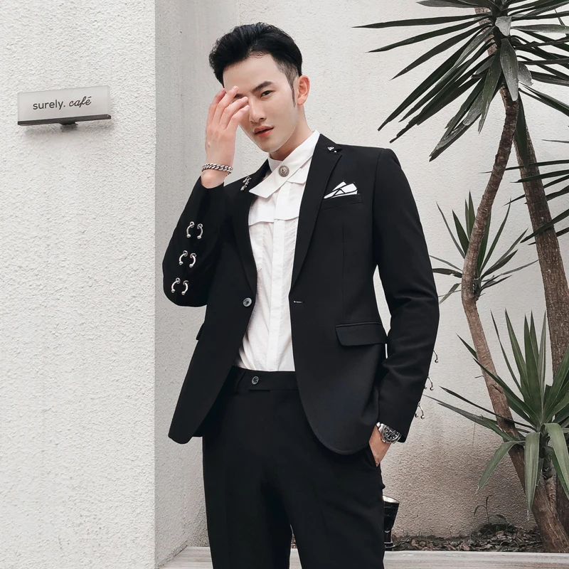 Мужской блейзер с длинным рукавом и брюки чистого цвета, облегающие мужские повседневные Костюмы, новинка 2020, черный однобортный мужской ко...
Мужской блейзер с длинным рукавом и брюки чистого цвета, облегающие мужские повседневные Костюмы, новинка 2020, черный однобортный мужской ко...