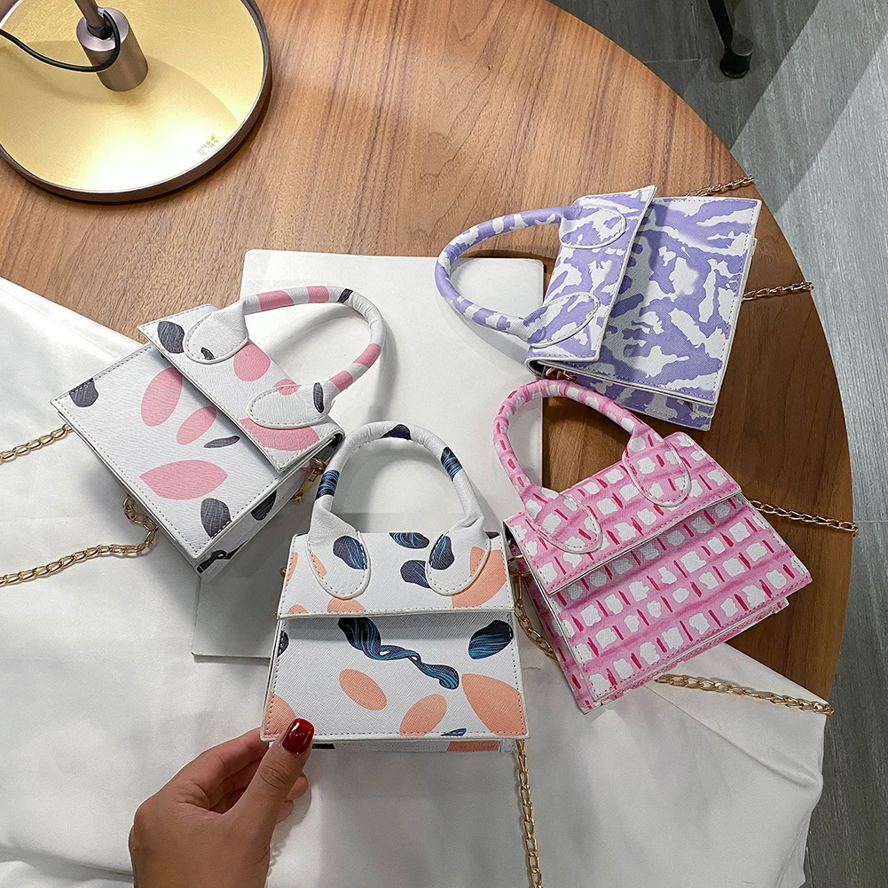 Повседневные женские сумки-тоуты в стиле ретро, сумки на плечо, женская кожаная сумка на цепочке с принтом, модные изысканные сумки для поку...
Повседневные женские сумки-тоуты в стиле ретро, сумки на плечо, женская кожаная сумка на цепочке с принтом, модные изысканные сумки для поку...