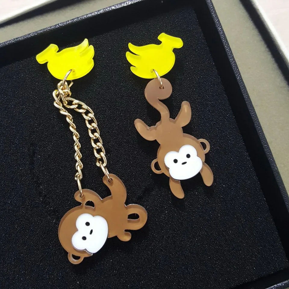 Korea Earrings Novelty Earrings Strange Jewelry Cute Cartoon Rabbit Earrings Monkey Banana Earrings Asymmetrical Ear Jewelry
Korea Earrings Novelty Earrings Strange Jewelry Cute Cartoon Rabbit Earrings Monkey Banana Earrings Asymmetrical Ear Jewelry