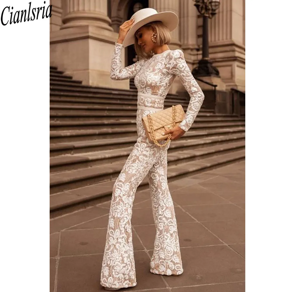 Lace Applique Wedding Jumpsuit with Wrap Train 2021 African Nigerian Plus Size Bride Garden Holiday Wedding Dress Robe De Mariee
Lace Applique Wedding Jumpsuit with Wrap Train 2021 African Nigerian Plus Size Bride Garden Holiday Wedding Dress Robe De Mariee