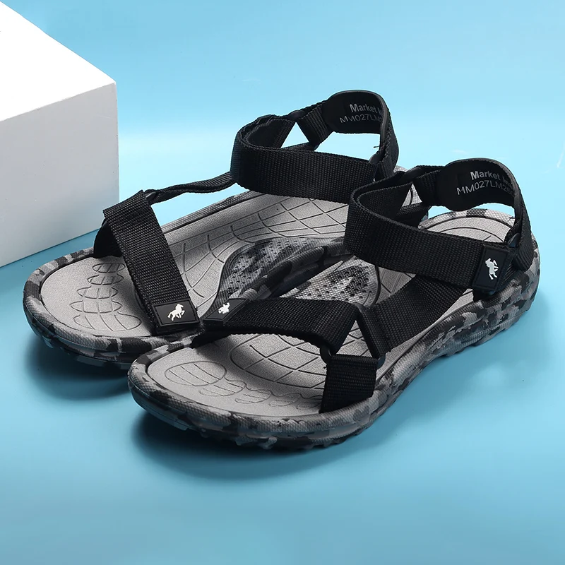 Summer Beach Shoes Men's Sandals Fashion Male Outdoor Casual Breathable Antiskidding Flat Non-slip Shoes
Summer Beach Shoes Men's Sandals Fashion Male Outdoor Casual Breathable Antiskidding Flat Non-slip Shoes