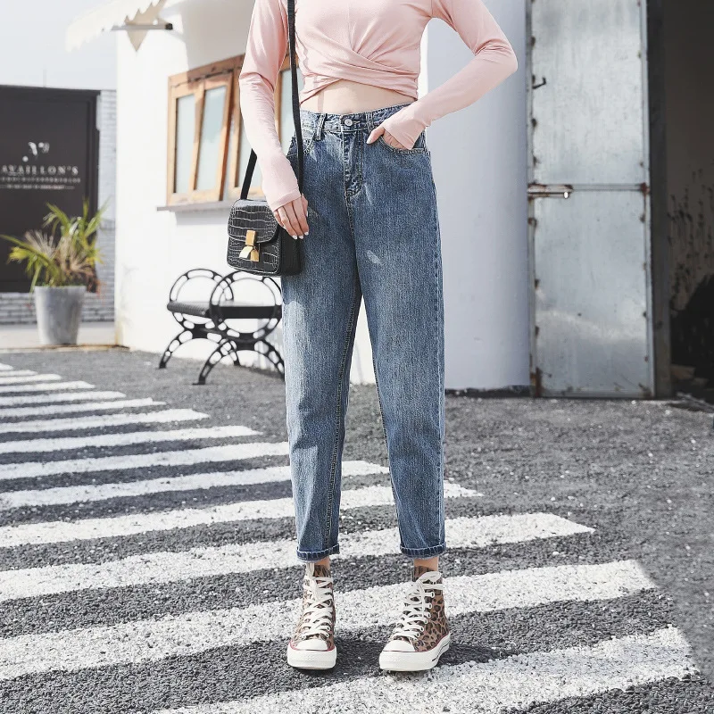 Jeans Women High Waist Jean Zipper Fly Leisure Straight Loose Womens Fashion Korean Style Ankle-length Daily Trousers Plus Size
Jeans Women High Waist Jean Zipper Fly Leisure Straight Loose Womens Fashion Korean Style Ankle-length Daily Trousers Plus Size