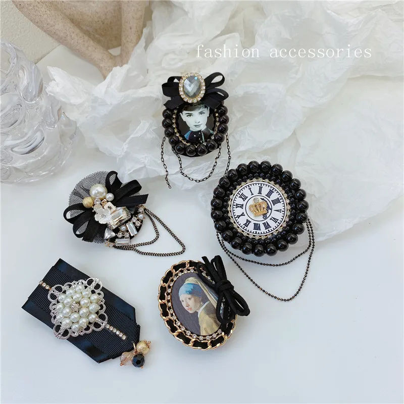 Vintage Black Geometric Chain Brooches Pins for Women Gir Coat Rhinestone Badge Handmade Wholesale Fashion Jewelry Accessories
Vintage Black Geometric Chain Brooches Pins for Women Gir Coat Rhinestone Badge Handmade Wholesale Fashion Jewelry Accessories