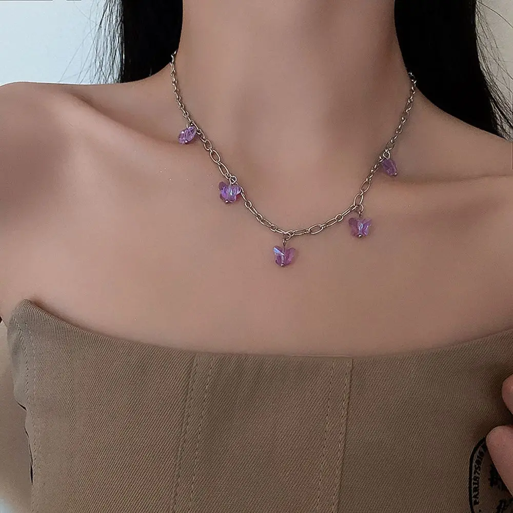 New Punk Women's Neck Chain Purple Crystal Choker Butterfly Pendant Clavicle Chain Necklace For Women Girls Aesthetic Jewelry
New Punk Women's Neck Chain Purple Crystal Choker Butterfly Pendant Clavicle Chain Necklace For Women Girls Aesthetic Jewelry