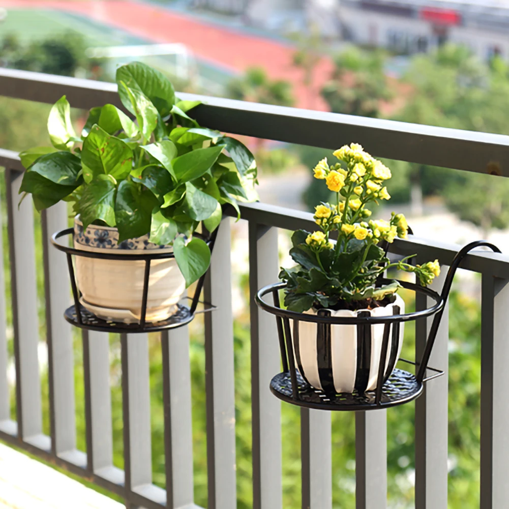 1PCS Garden Supplies Outdoor Hanging Basket Plant Iron Racks Fence Balcony Round Flower Pot Decoration
1PCS Garden Supplies Outdoor Hanging Basket Plant Iron Racks Fence Balcony Round Flower Pot Decoration