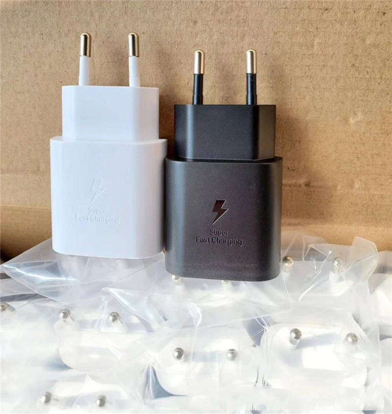 100pcs/Lot 25W Super Fast Charging USB-C Power Adapter for Note10 S20 Type-C Charger with Retail Box
100pcs/Lot 25W Super Fast Charging USB-C Power Adapter for Note10 S20 Type-C Charger with Retail Box
