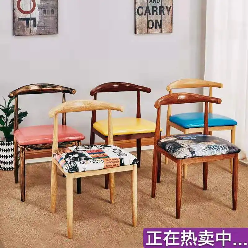 Net red dining chair home imitation solid wood iron croissant chair breakfast cafe milk tea snack bar fast dining table and chai
Net red dining chair home imitation solid wood iron croissant chair breakfast cafe milk tea snack bar fast dining table and chai