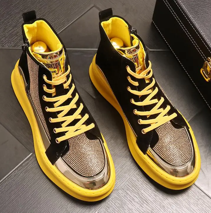 2020 Luxury designer Men white rhinestone flats thick bottom Shoes skateboard Man New high tops Shoes for streets web celebrity
2020 Luxury designer Men white rhinestone flats thick bottom Shoes skateboard Man New high tops Shoes for streets web celebrity