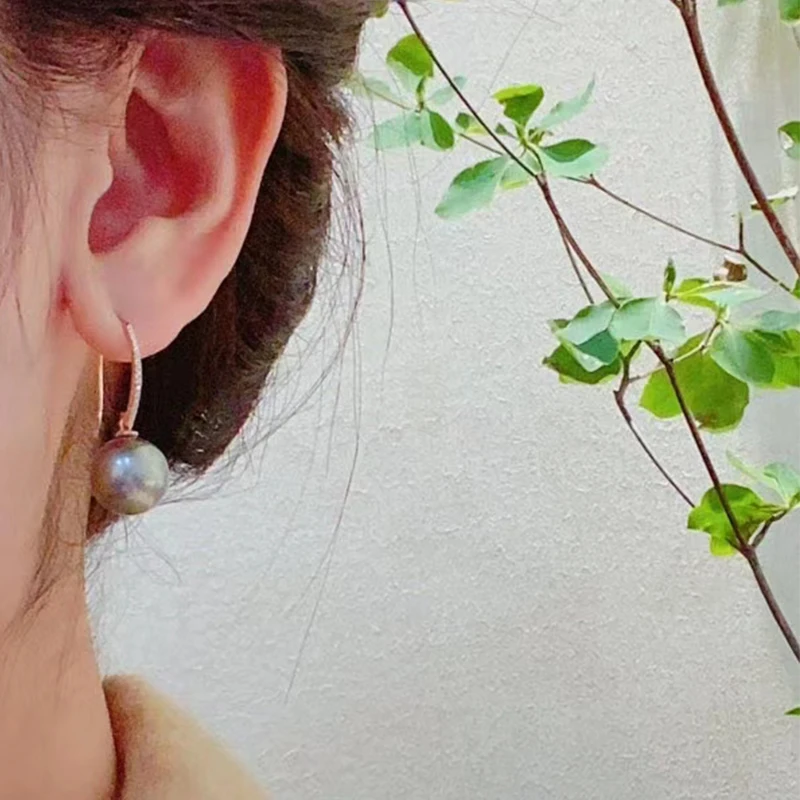 KUGG 18k Rose Gold Handmade Earring Round 11-12mm Natural Tahiti Black Pearl Earrings Real Diamond Fine Jewelry Drop Earrrings
KUGG 18k Rose Gold Handmade Earring Round 11-12mm Natural Tahiti Black Pearl Earrings Real Diamond Fine Jewelry Drop Earrrings