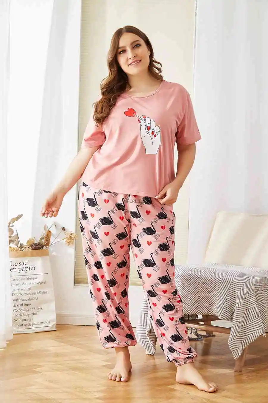 Plus Size 8XL 140KG Summer Pajama Sets Women Large Size Pyjama Femme Sleep Lounge Short Sleeve Pajamas Autumn Homewear
Plus Size 8XL 140KG Summer Pajama Sets Women Large Size Pyjama Femme Sleep Lounge Short Sleeve Pajamas Autumn Homewear