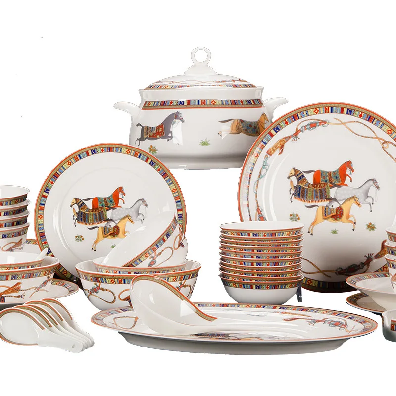 European light luxury dishes set tableware, household ceramic combination, deep plate rice bowl, Bone China
European light luxury dishes set tableware, household ceramic combination, deep plate rice bowl, Bone China