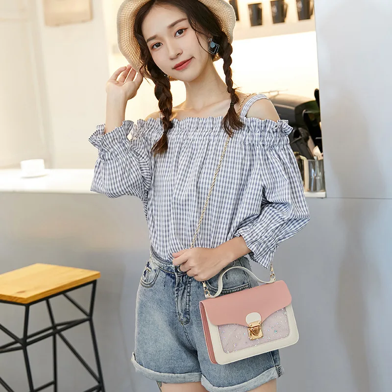 Fashion Trendy Small Bag Korean Style New Transparent Women's Bag Shoulder Casual Lock Small Patched Girl's Square Bag Flap
Fashion Trendy Small Bag Korean Style New Transparent Women's Bag Shoulder Casual Lock Small Patched Girl's Square Bag Flap