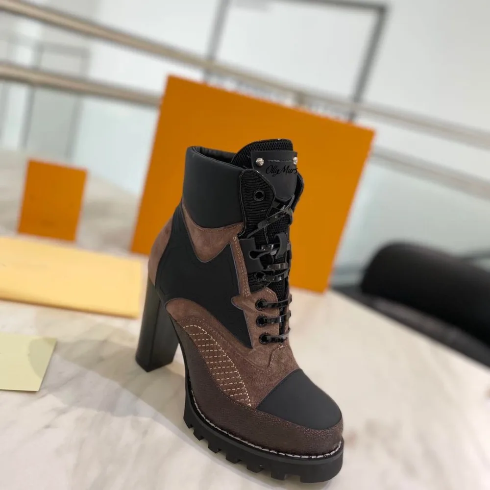 Ollymurs High Quality Genuine Leather Gladiator Sexy Platform Ankle Boots Chunky Heel Wonen Winter Boots Botas Mujer
Ollymurs High Quality Genuine Leather Gladiator Sexy Platform Ankle Boots Chunky Heel Wonen Winter Boots Botas Mujer