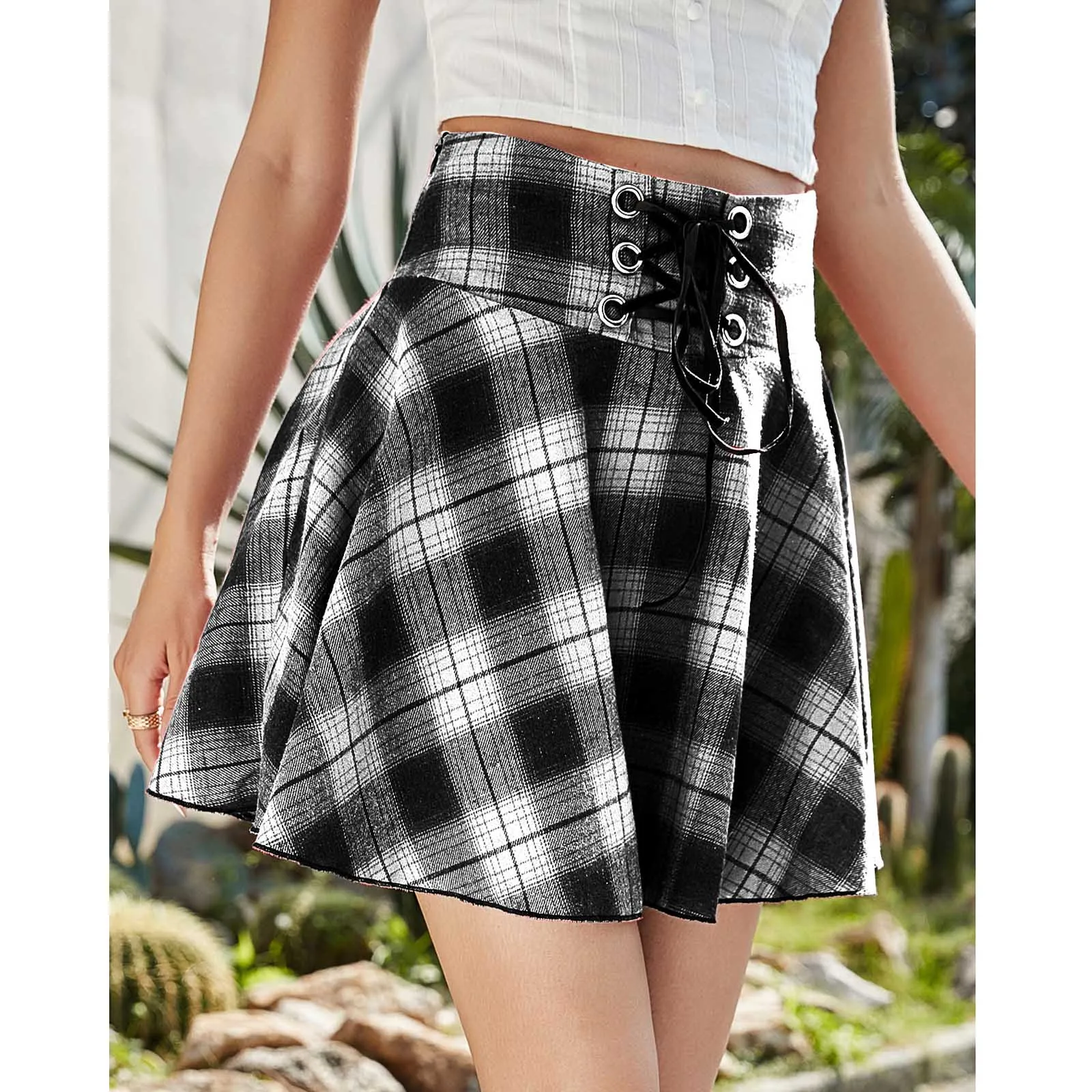 Fashion Women Casual Plaid Print A-line Lace Up Bandage High Waist Short Skirt Korean Style College Skirt Faldas De Mujer
Fashion Women Casual Plaid Print A-line Lace Up Bandage High Waist Short Skirt Korean Style College Skirt Faldas De Mujer
