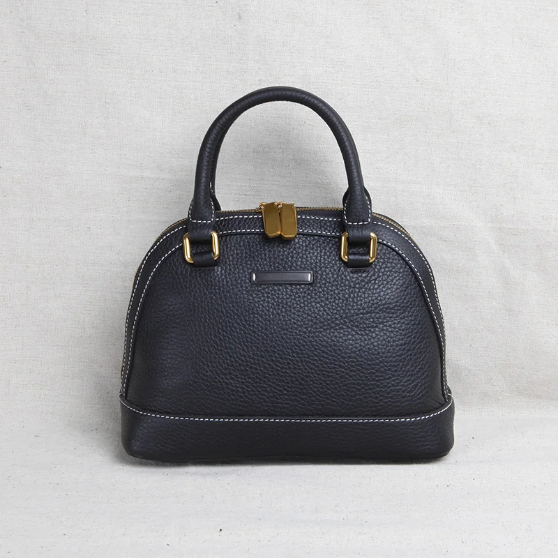 2020 new handmade leather female bag mini small shell bag handbag messenger bag first layer cowhide small bag
2020 new handmade leather female bag mini small shell bag handbag messenger bag first layer cowhide small bag
