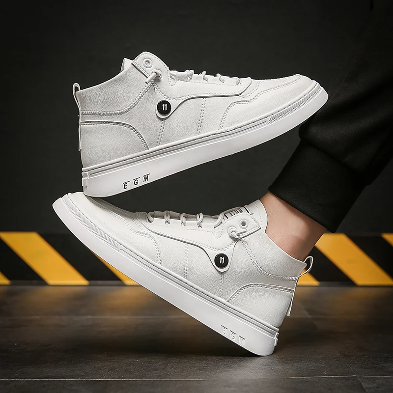 New British style mid-cut men's short boots leisure shoes wild casual leather men's shoes high-top Martin boots men's boots
New British style mid-cut men's short boots leisure shoes wild casual leather men's shoes high-top Martin boots men's boots