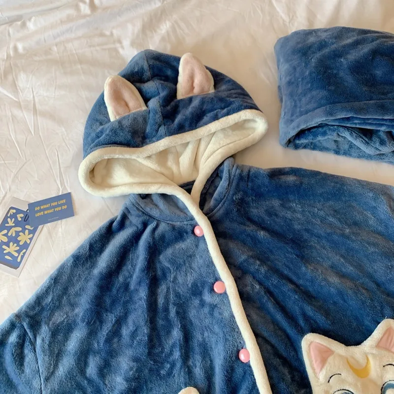 Women Pajamas Winter Warm Flannel Pyjama Japan Anime Sailor Moon Luna Cat With Ears Homewear Lolita Girls Pijama Costume Party
Women Pajamas Winter Warm Flannel Pyjama Japan Anime Sailor Moon Luna Cat With Ears Homewear Lolita Girls Pijama Costume Party