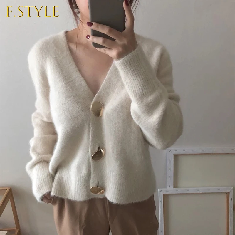 2020 New Golden Button Single Breasted Woolen Women Cardigans Sweater Casual Female Warm Elegant Autumn Winter sweaters
2020 New Golden Button Single Breasted Woolen Women Cardigans Sweater Casual Female Warm Elegant Autumn Winter sweaters