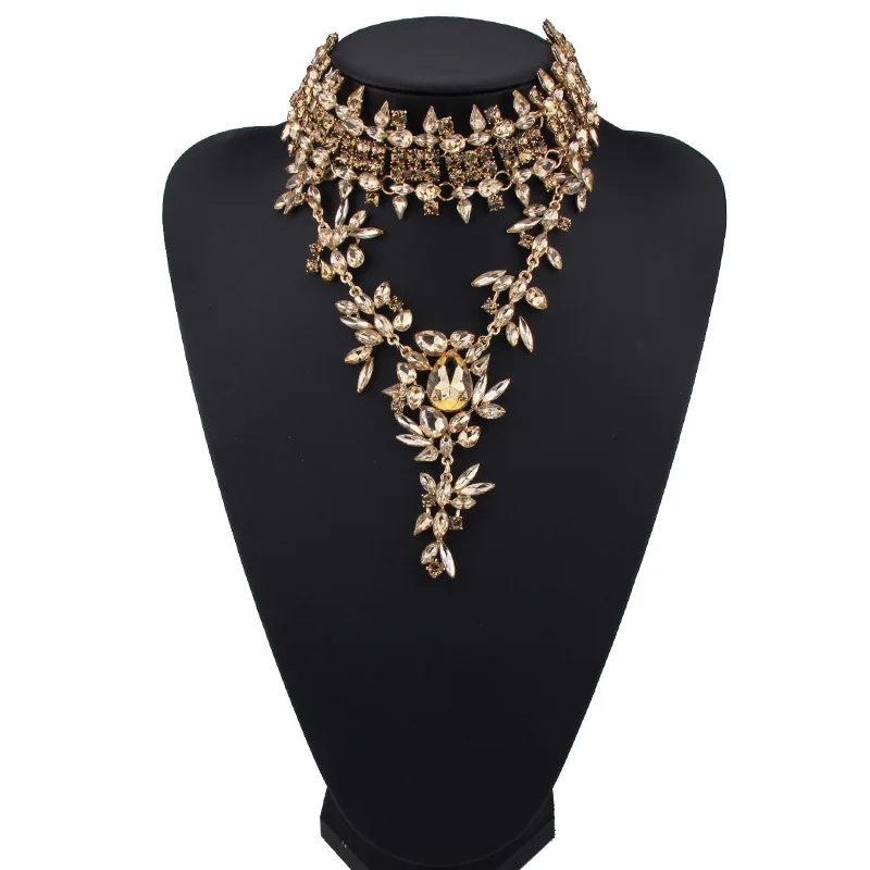 New Maxi Crystal Collar Choker Necklace Gold Color Flowers Design Statement Necklace Pendants for Women Jewelry Gifts Wholesale
New Maxi Crystal Collar Choker Necklace Gold Color Flowers Design Statement Necklace Pendants for Women Jewelry Gifts Wholesale
