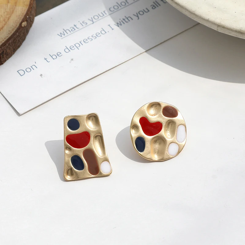 Colorful Enamel Geometric Round Square Hammer Matte Gold Clip On Earrings for Women Girl Vintage Non Pierced Ear Clips Jewelry
Colorful Enamel Geometric Round Square Hammer Matte Gold Clip On Earrings for Women Girl Vintage Non Pierced Ear Clips Jewelry