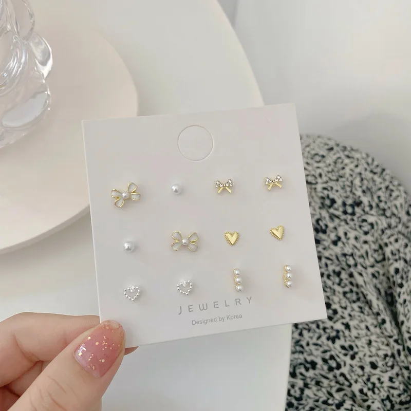 S925 Silver Needle Gentle Pearl Bow Stud Earrings Set Girl Love Temperament High Sense of Small Earrings Earrings
S925 Silver Needle Gentle Pearl Bow Stud Earrings Set Girl Love Temperament High Sense of Small Earrings Earrings