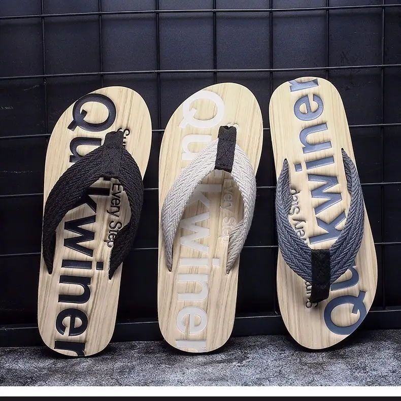 New summer men's flip flops, outer slippers, beach shoes, fashionable outdoor non-slip, lightweight and simple men's slippers
New summer men's flip flops, outer slippers, beach shoes, fashionable outdoor non-slip, lightweight and simple men's slippers