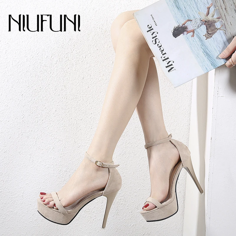 NIUFUNI Suede Fashion Wedding Shoes Stiletto Platform Women Sandals Buckle High Heels Party Shoes For Women Summer Footwear
NIUFUNI Suede Fashion Wedding Shoes Stiletto Platform Women Sandals Buckle High Heels Party Shoes For Women Summer Footwear