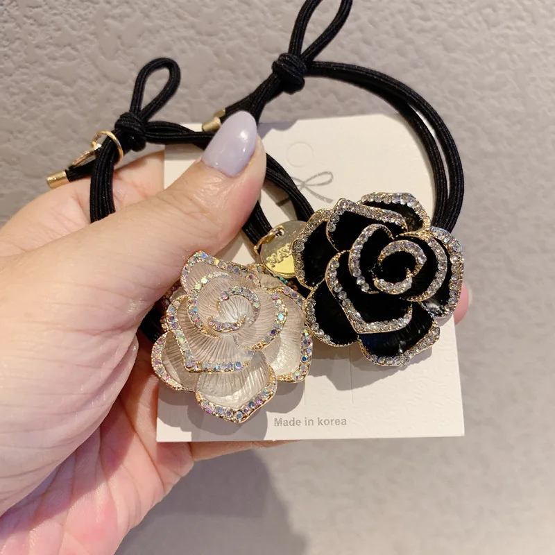 New Small Fragrant Wind Head Rope Large Camellia Hair Tie High-end Flowers Tie Ponytail Rubber Band Hair Accessories
New Small Fragrant Wind Head Rope Large Camellia Hair Tie High-end Flowers Tie Ponytail Rubber Band Hair Accessories