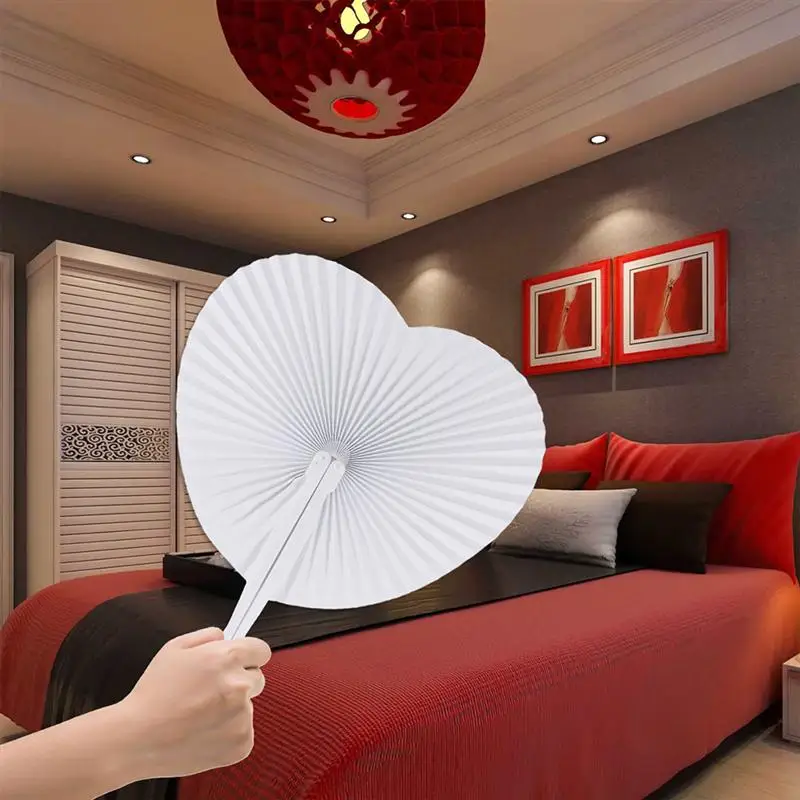 36pcs White Folding Paper Fans Heart Shaped Assortment with Plastic Handle for Wedding Favor Party Bag Filler
36pcs White Folding Paper Fans Heart Shaped Assortment with Plastic Handle for Wedding Favor Party Bag Filler