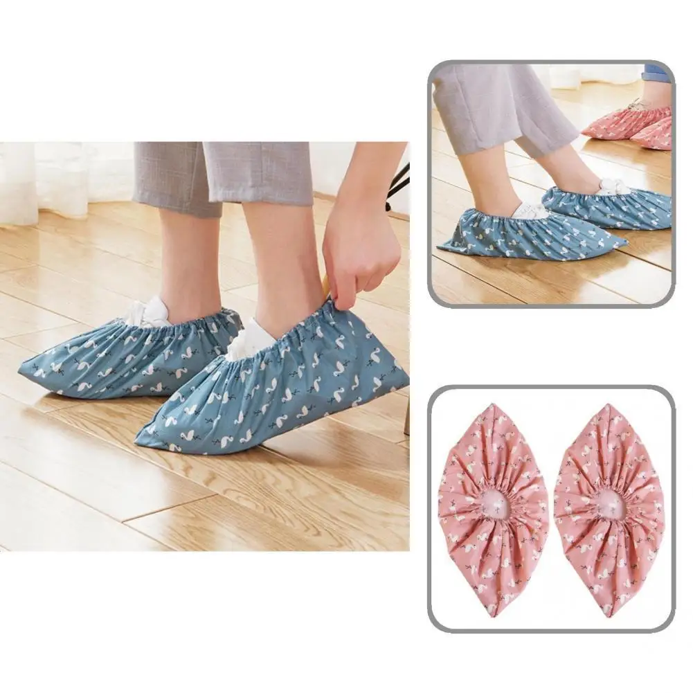 1 Pair Useful Overshoes Cover Reusable Lightweight Feet Cover Rain-proof Universal Shoes Protector for Indoor Shoes Cover
1 Pair Useful Overshoes Cover Reusable Lightweight Feet Cover Rain-proof Universal Shoes Protector for Indoor Shoes Cover
