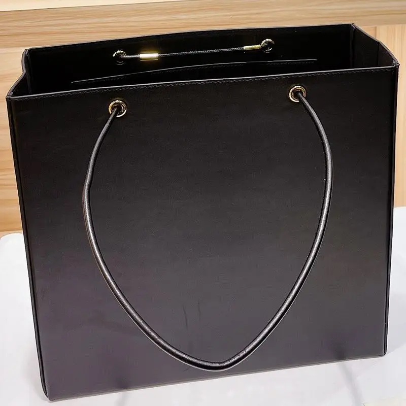 2021 spring and summer new style, casual simple and versatile shoulder bag, fashionable large-capacity PU shopping bag
2021 spring and summer new style, casual simple and versatile shoulder bag, fashionable large-capacity PU shopping bag