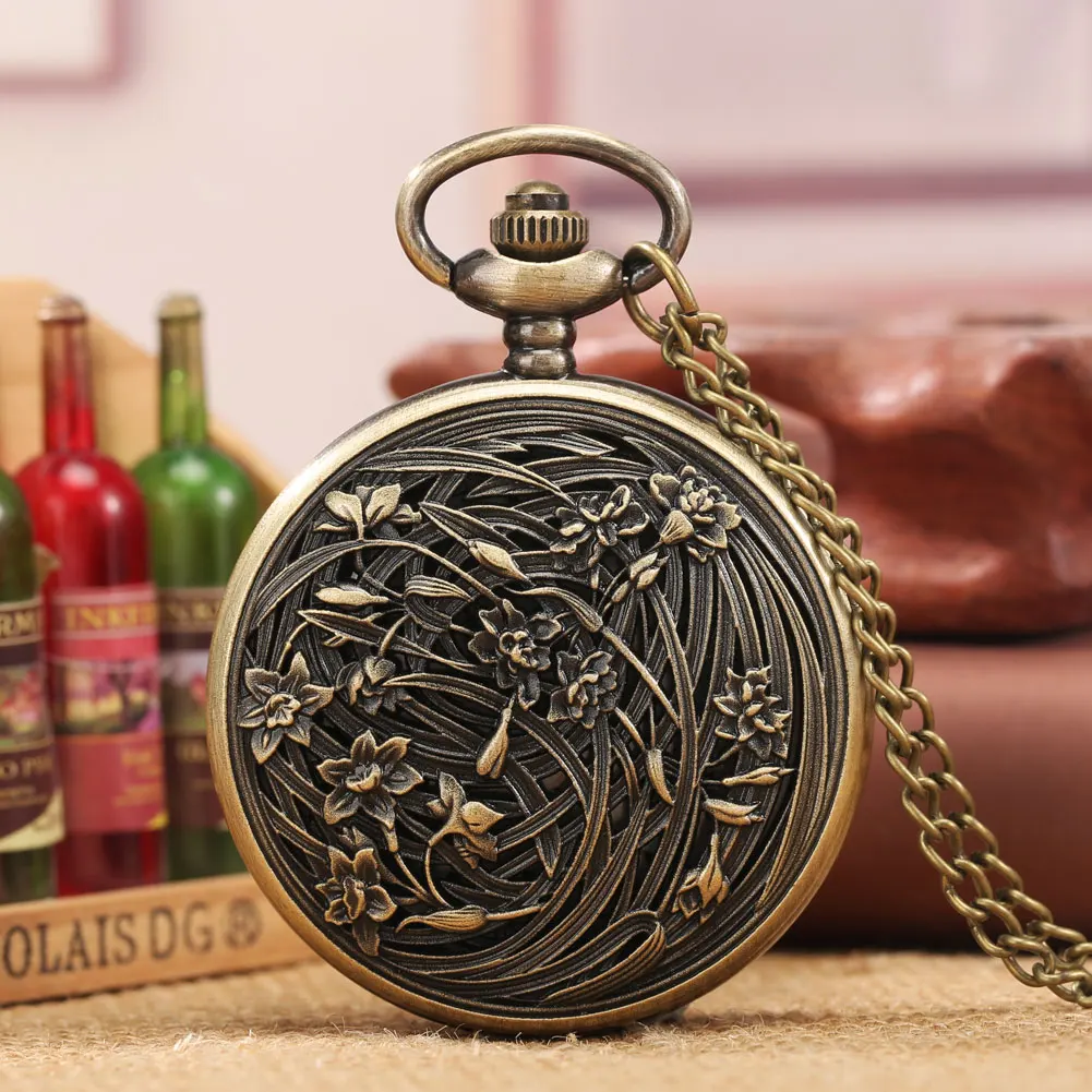 Flower Carving Design Vintage Bronze Quartz Pocket Watch Necklace Accessory Pendant Watch Clock Gifts
Flower Carving Design Vintage Bronze Quartz Pocket Watch Necklace Accessory Pendant Watch Clock Gifts