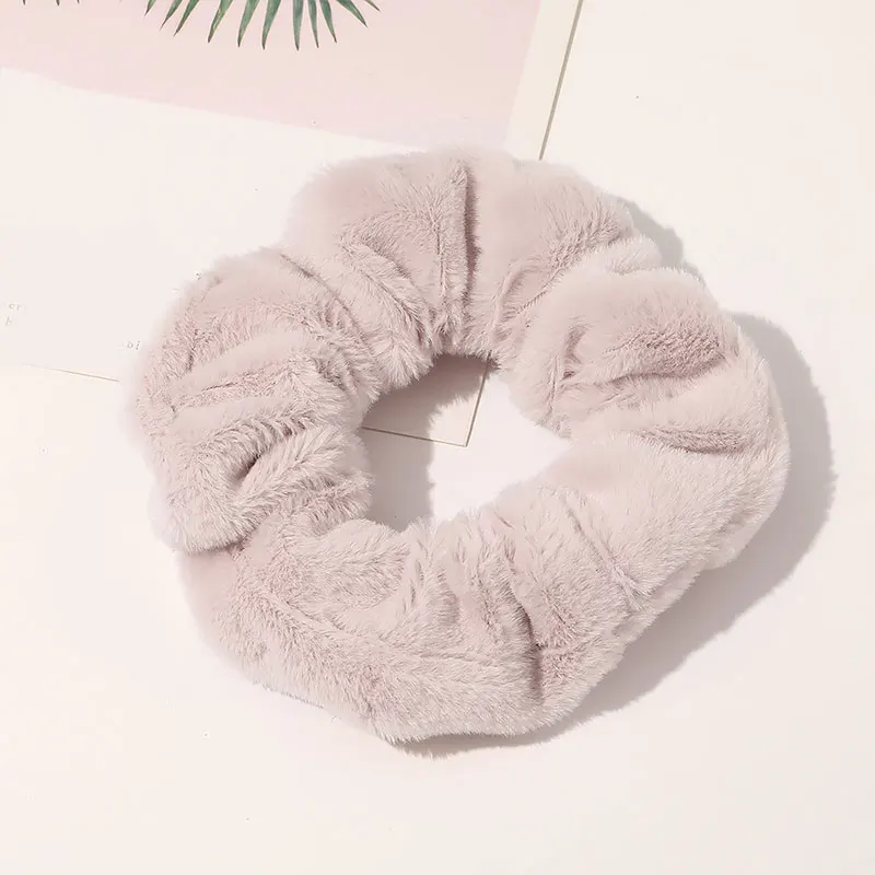 Sweet Faux Rabbit Fur Scrunchie Solid Color Plush Hair Ring Women Pink Elastic Hair Bands Ties Autumn Winter Hair Accessories
Sweet Faux Rabbit Fur Scrunchie Solid Color Plush Hair Ring Women Pink Elastic Hair Bands Ties Autumn Winter Hair Accessories