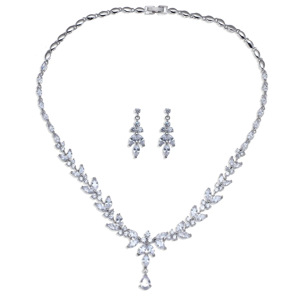 Emmaya Exquisite Jewelry Sets For Women Wedding Party Jewelry Accessories Cubic Zircon Stud Earrings & Necklace Gift
Emmaya Exquisite Jewelry Sets For Women Wedding Party Jewelry Accessories Cubic Zircon Stud Earrings & Necklace Gift