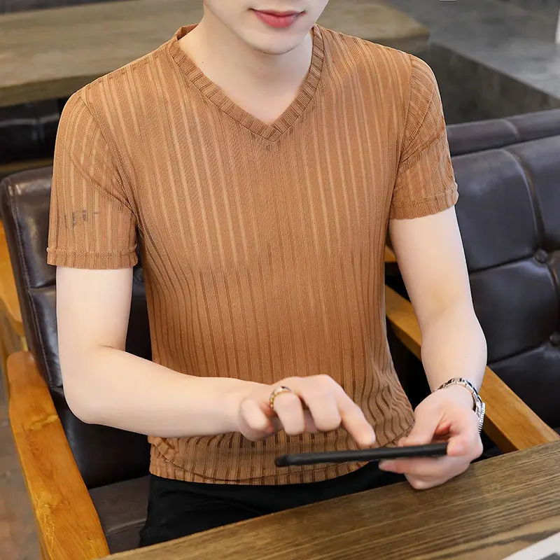 Новинка лета 2021, футболка из вискозы с короткими рукавами, мужской трендовый ажурный топ в западном стиле в Корейском стиле с V-образным выре...
Новинка лета 2021, футболка из вискозы с короткими рукавами, мужской трендовый ажурный топ в западном стиле в Корейском стиле с V-образным выре...