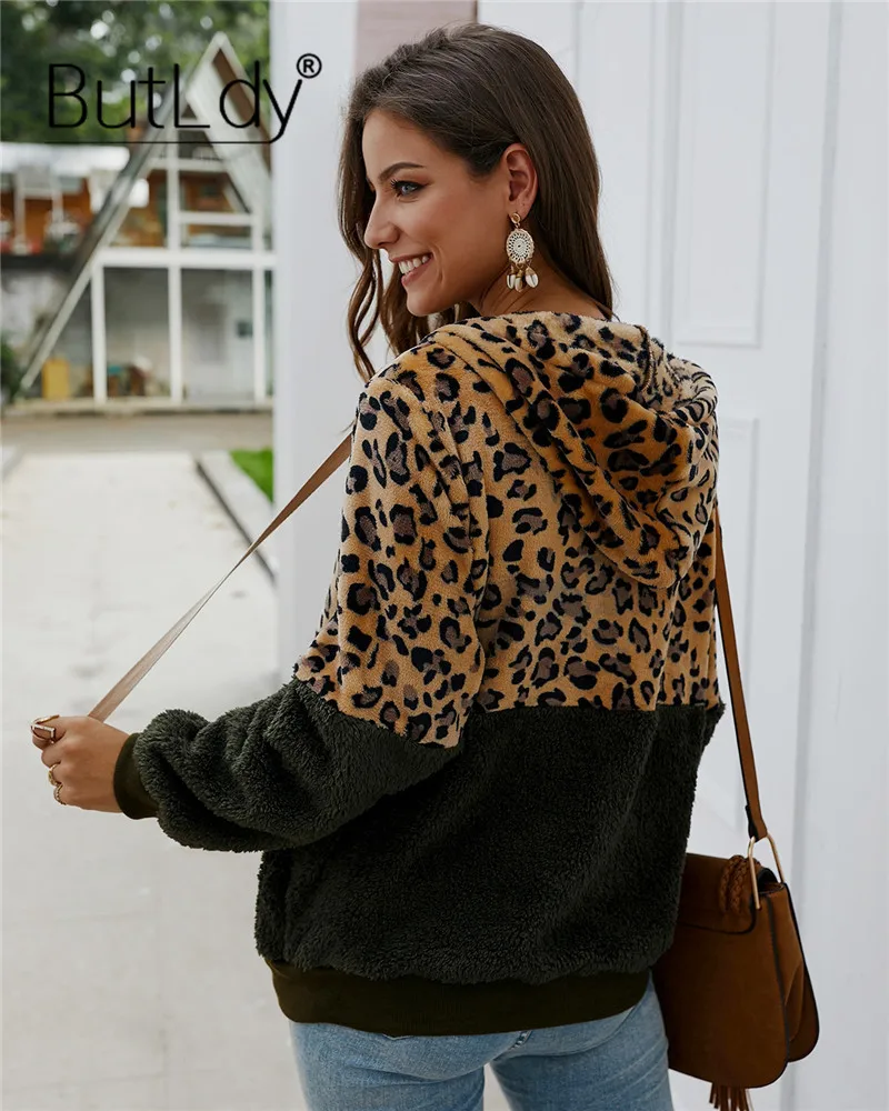 Hooded Leopard Zipper Coat Women Stitching Drawstring Wool Coat Stitching 2019 Autumn Winter New Style Long Sleeve Woman Coats
Hooded Leopard Zipper Coat Women Stitching Drawstring Wool Coat Stitching 2019 Autumn Winter New Style Long Sleeve Woman Coats