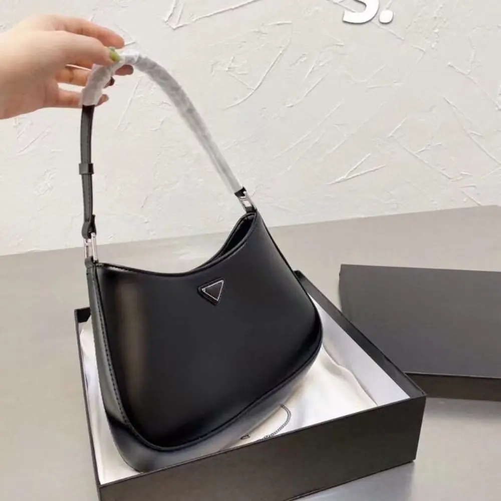 Luxury Bag Woman Shoulder Bags for Women Women's 2021 Designer Hit Brand Bolsas Handbags Handbag Mark Brands New Branded Female
Luxury Bag Woman Shoulder Bags for Women Women's 2021 Designer Hit Brand Bolsas Handbags Handbag Mark Brands New Branded Female