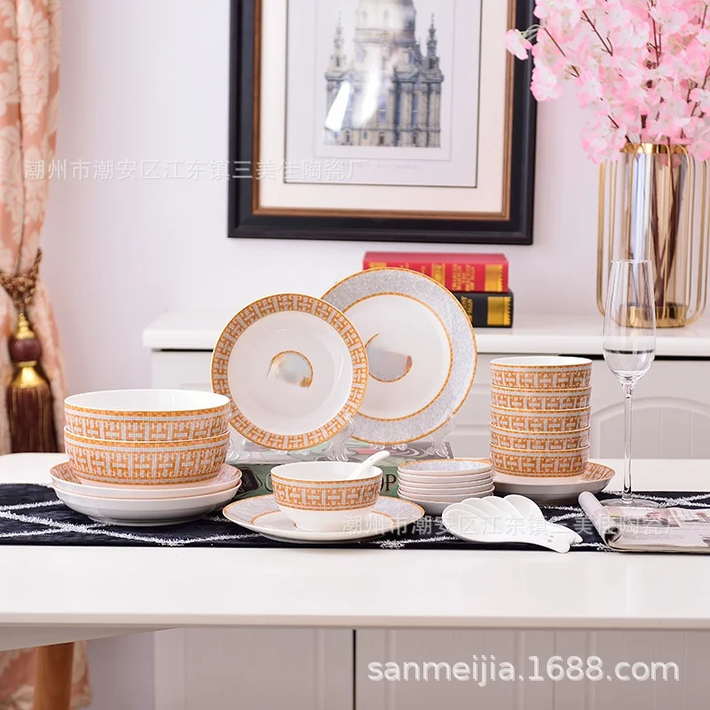 Современный Высококачественный Набор для отеля, посуда, посуда и Подарочная коробка из стеклокерамики, 32 головки 
Современный Высококачественный Набор для отеля, посуда, посуда и Подарочная коробка из стеклокерамики, 32 головки