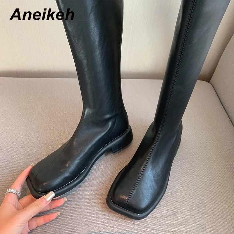 Aneikeh модные женские туфли, Прошитые высокие сапоги до колена с квадратным носком из искусственной кожи, новые зимние однотонные сапоги на то...
Aneikeh модные женские туфли, Прошитые высокие сапоги до колена с квадратным носком из искусственной кожи, новые зимние однотонные сапоги на то...
