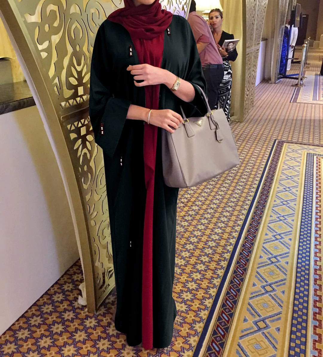 Donsignet Middle East Islamic Dubai Oman Women's Beaded Abaya Turkey Eid Muslim Fashion Long Dress Cardigan Robe Muslim Dress
Donsignet Middle East Islamic Dubai Oman Women's Beaded Abaya Turkey Eid Muslim Fashion Long Dress Cardigan Robe Muslim Dress